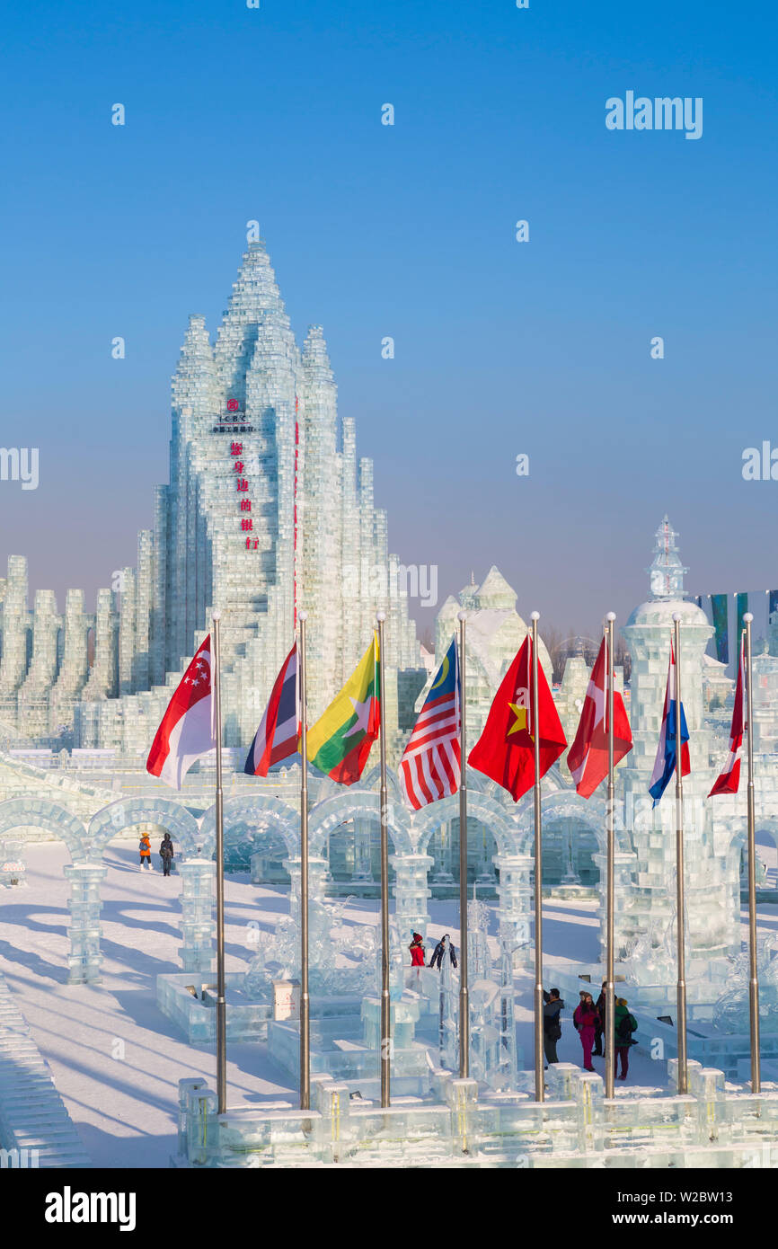 Spektakuläre Eisskulpturen am Eis und Schnee Festival Harbin in der Provinz Heilongjiang, Harbin, China Stockfoto
