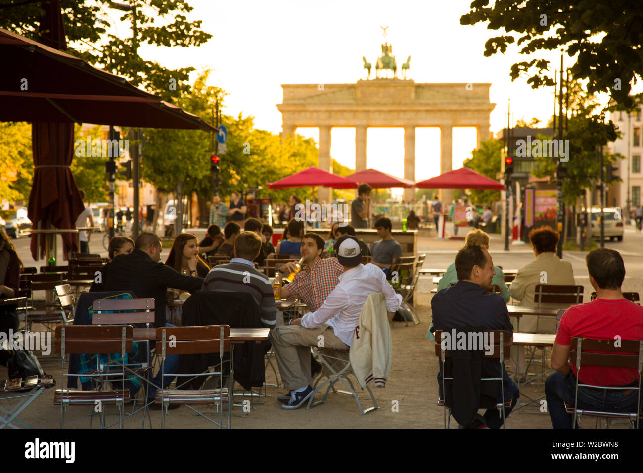 Berlin Cafe Stockfotos Und Bilder Kaufen Alamy