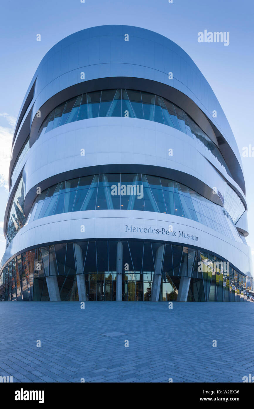 Deutschland, Baden-Wurttemburg, Stuttgart-Unter-Turkheim, Mercedes-Benz Museum Gebäude Stockfoto