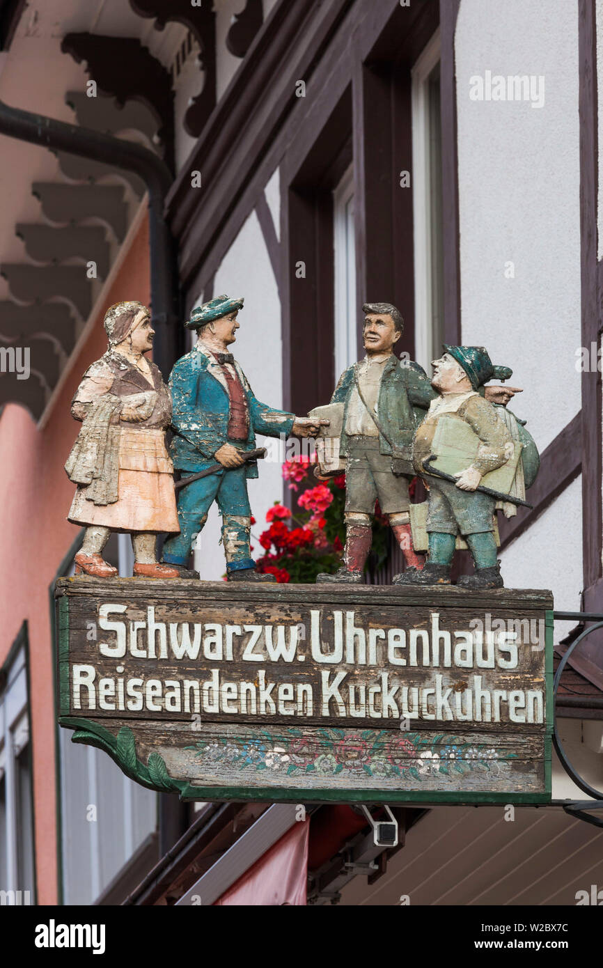 Deutschland, Baden-Wurttemburg, Schwarzwald, Titisee-Neustadt, Neustadt, Zeichen für die Schwarzwalduhr Haus Stockfoto