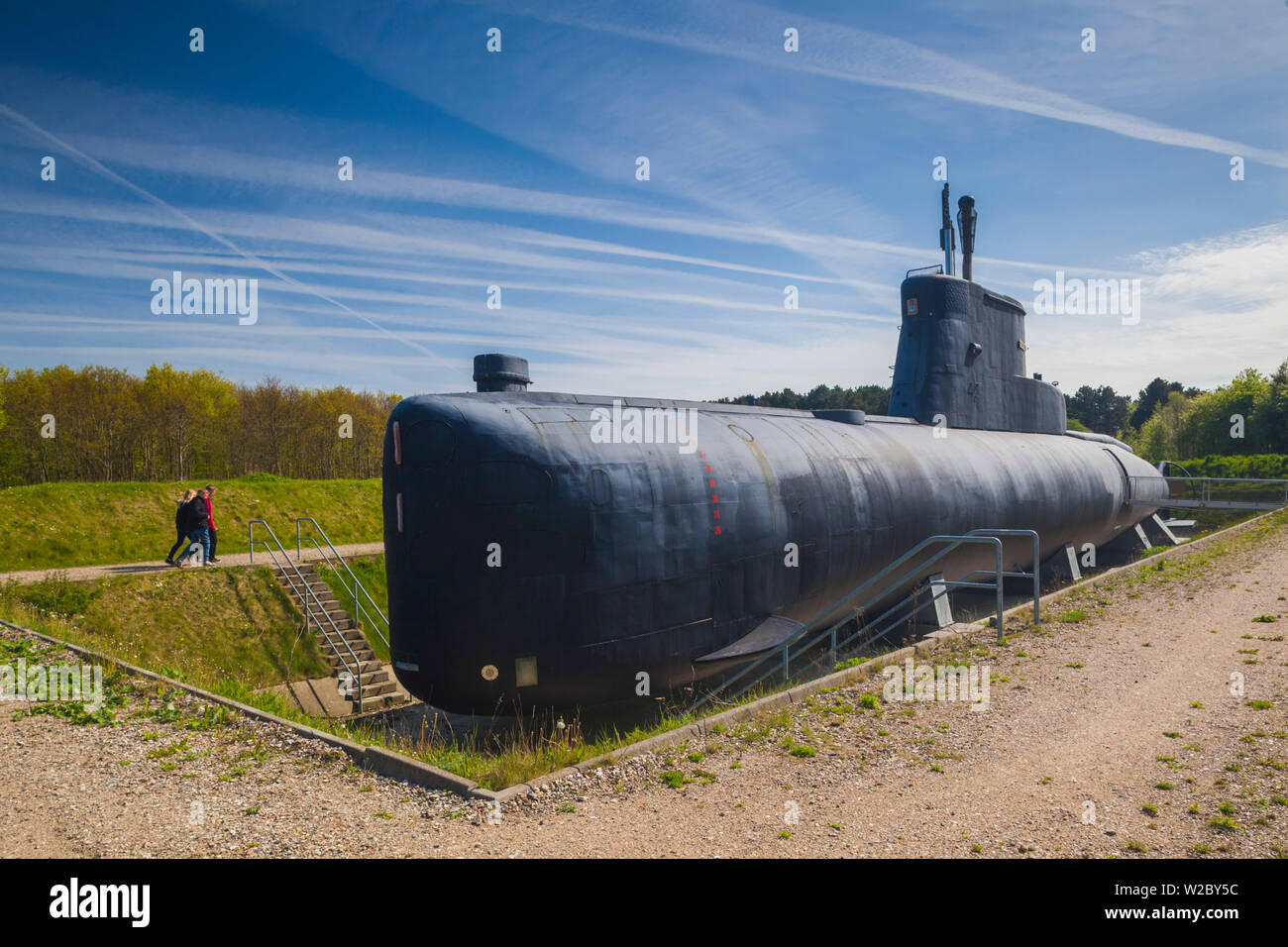 Dänemark, Langeland, Bagenkop, Museum Langelandsfort des Kalten Krieges, kalten Krieges Artefakte im ehemaligen NATO-Stützpunkt, dänische u-Boot, außen Stockfoto