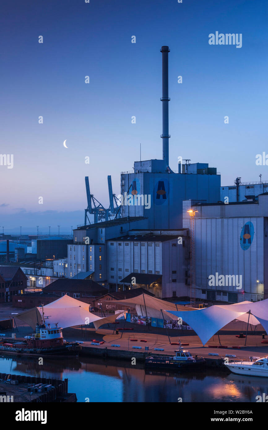 Dänemark, Mitteljütland, Aarhus, erhöht mit Blick auf den Hafen, Dawn Stockfoto