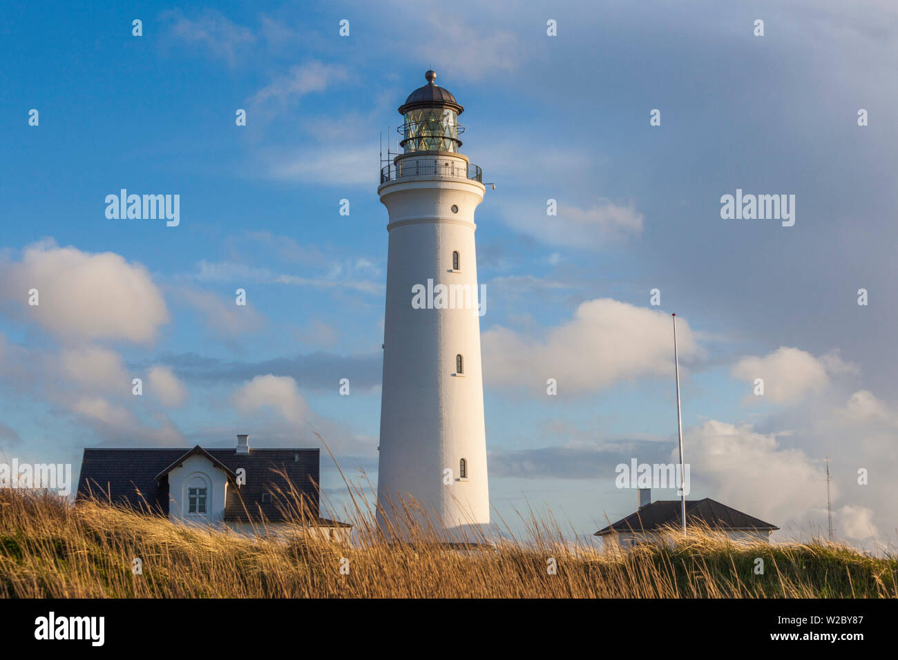 Dänemark, Jütland, Hirtshals, Hirtshals Fyr Leuchtturm, am späten Nachmittag Stockfoto