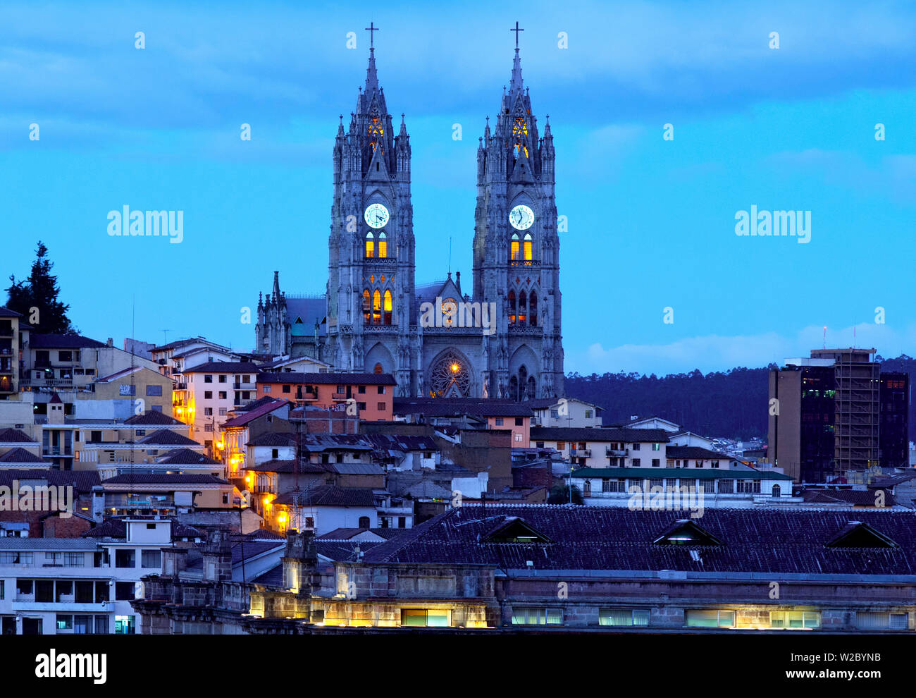 Basilika del Voto Nacional (Basilika des Nationalen Gelübde), Altstadt, Centro Historico, Größte neugotische Basilika in Amerika, Quito, Ecuador Stockfoto