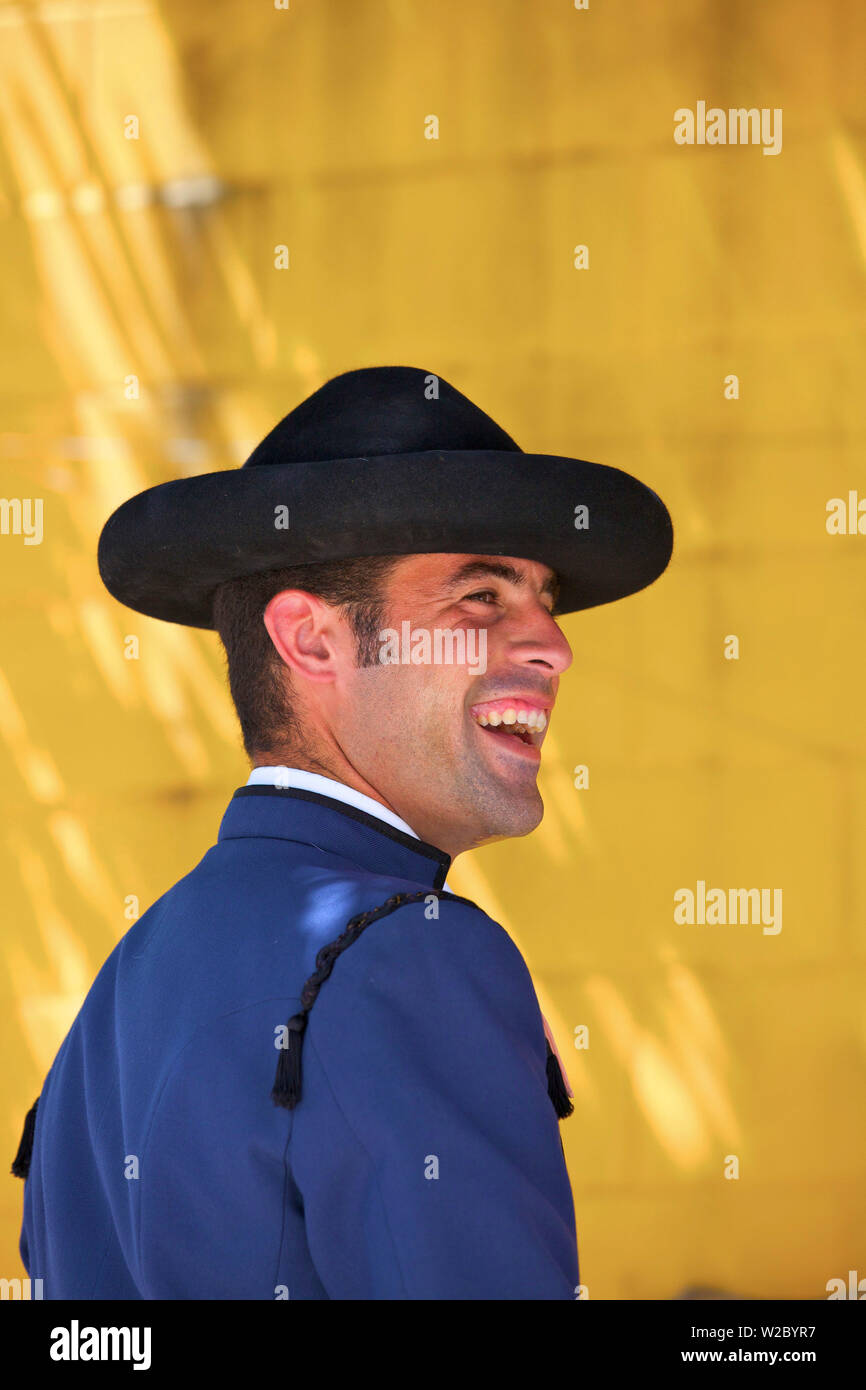 Spanische Pferd Reiter in traditioneller Kleidung, Jerez de la Frontera, Provinz Cadiz, Andalusien, Spanien Stockfoto