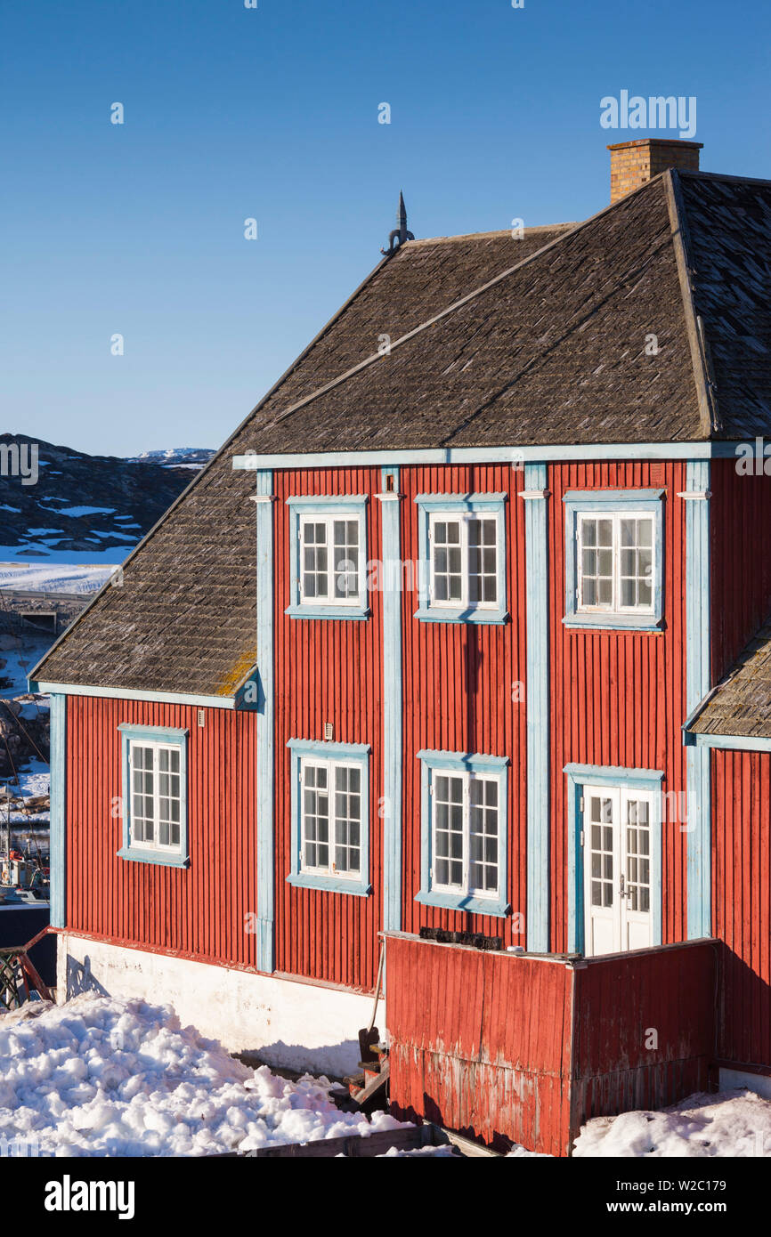 Grönland, Diskobucht, Ilulissat, Emanuel A. Petersen Art Museum, außen Stockfoto