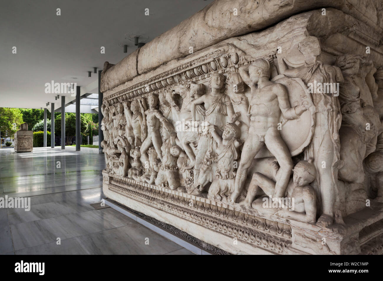 Griechenland, Mazedonien Zentralregion, Thessaloniki, Archäologisches Museum, Bahre mit Fries mit Figuren Stockfoto