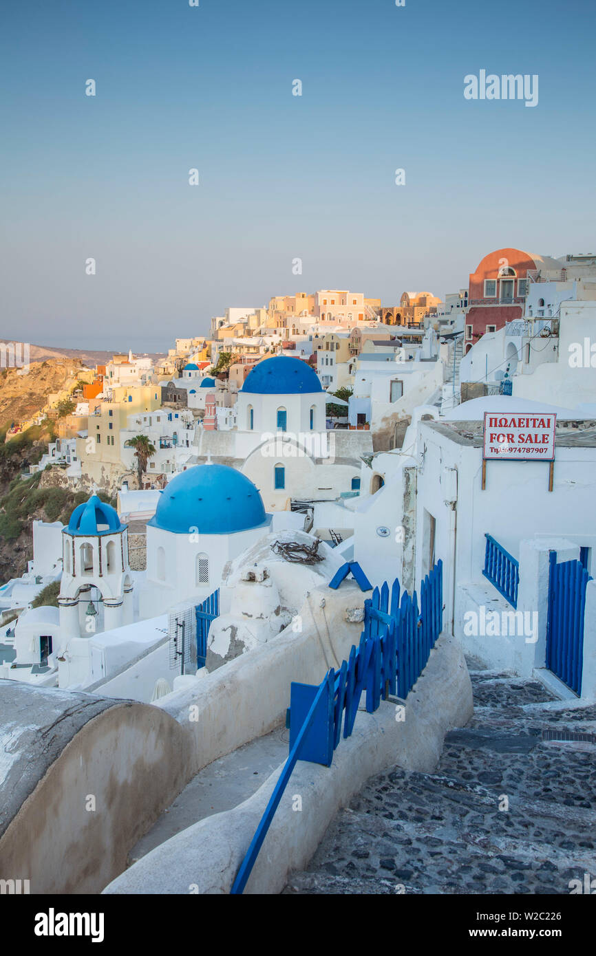 Oia, Santorini (Thira), Kykladen, Griechenland Stockfoto