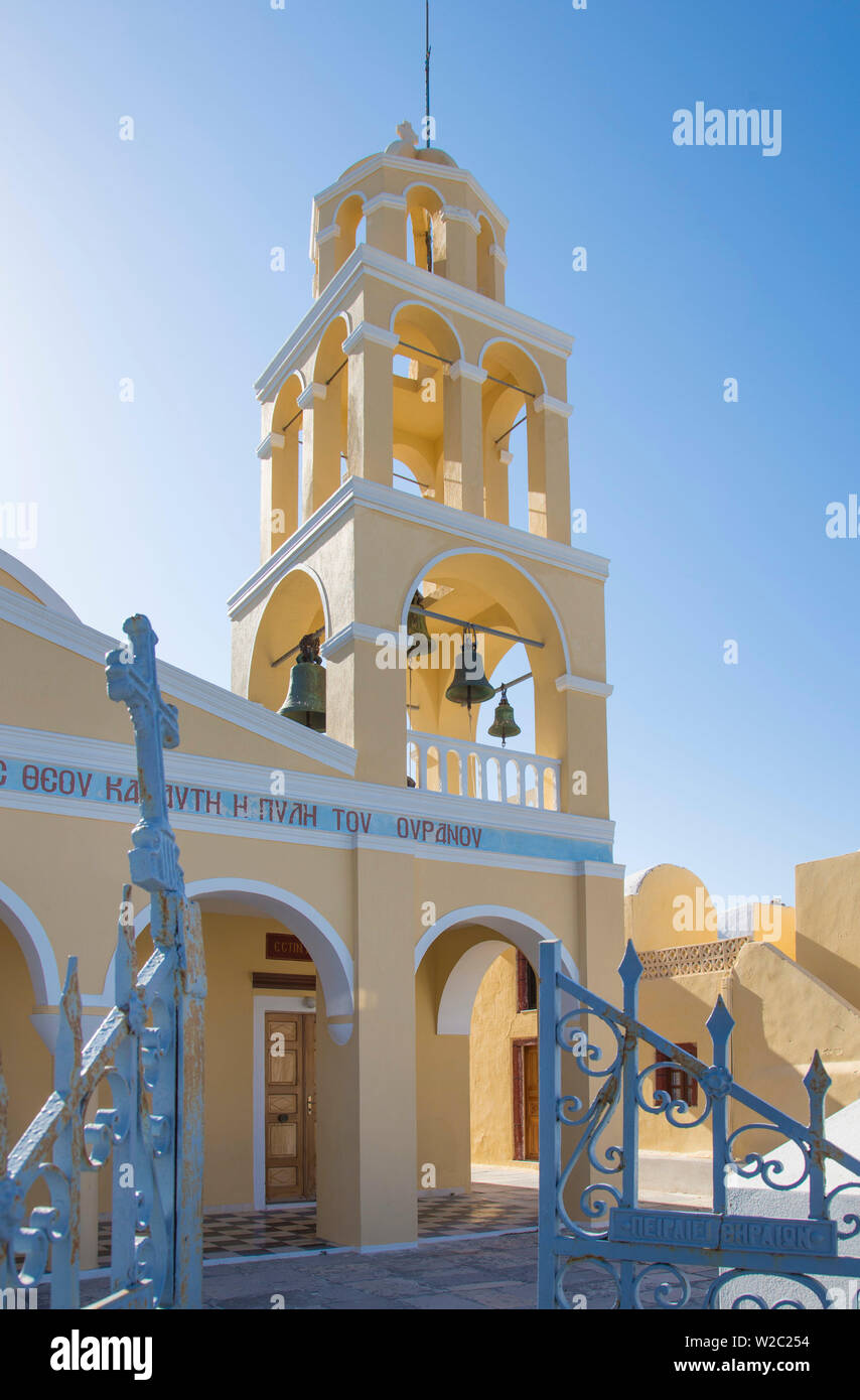 Griechisch-orthodoxe Kirche, Oia, Santorini (Thira), Kykladen, Griechenland Stockfoto