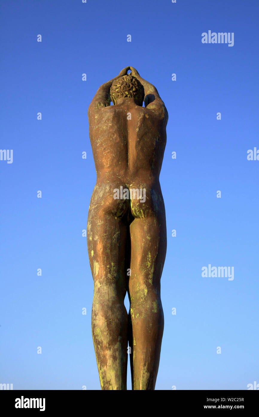Statue Pothia Hafen, Kalymnos, Dodekanes, Griechische Inseln, Griechenland, Europa Stockfoto