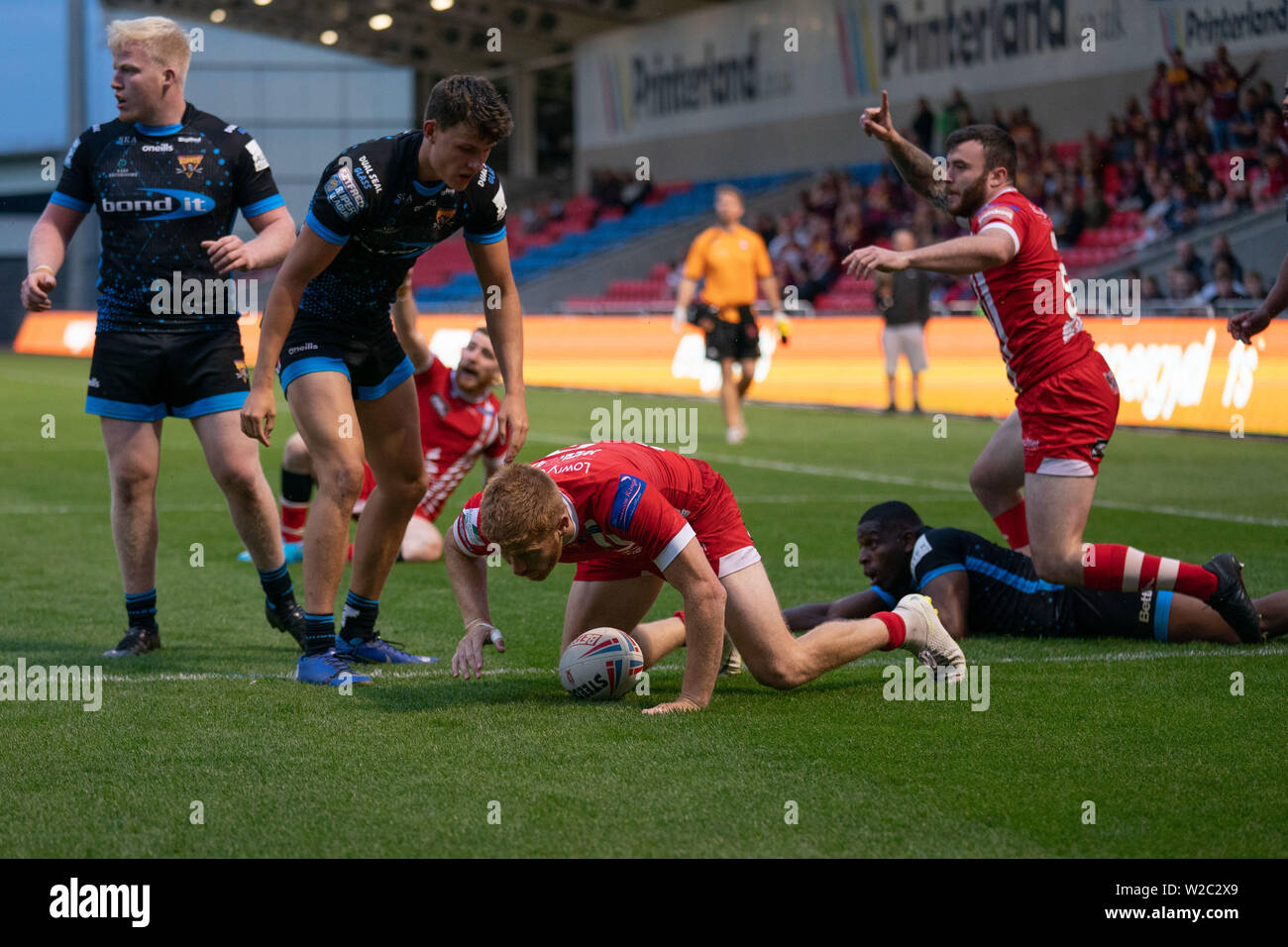 Kris Welham kerben Salford der Roten Teufel, seine Seiten Dritte versuchen, 4. Juli 2019, AJ Bell Stadium, Salford, England; Betfred Super League, Runden 21, Salford Rote Teufel vs Huddersfield Riesen; Credit: Terry Donnelly/News Bilder Stockfoto