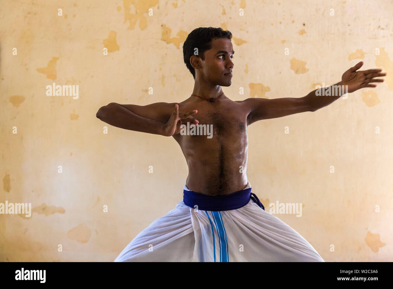 Student der traditionellen indischen Tanz, Chennai (Madras), Tamil Nadu, Indien Stockfoto