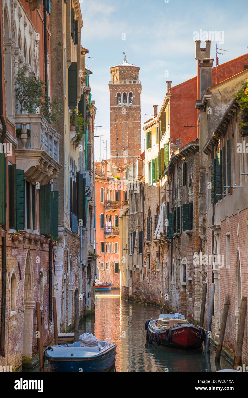 Rio de Le Do Torre, San Polo, Venedig, Italien Stockfoto