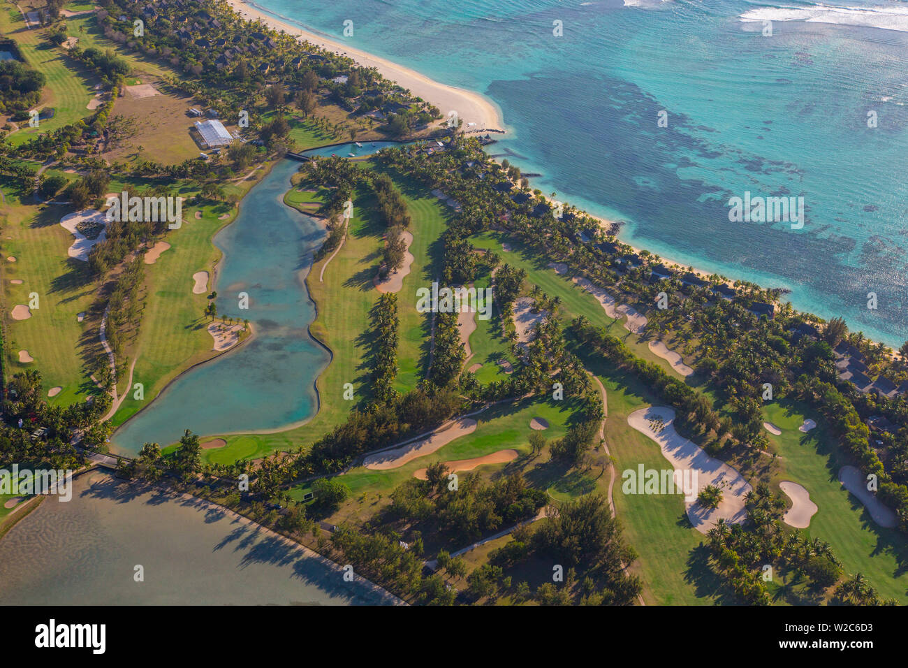 Golfplatz im Beachcomber Paradis Hotel, Le Morne Brabant Halbinsel, Black River (Riviere Noire), Westküste Mauritius Stockfoto