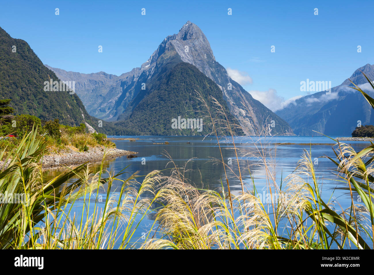 Mitre Peak, Milford Sound, Fiordland-Nationalpark, Südinsel, Neuseeland Stockfoto