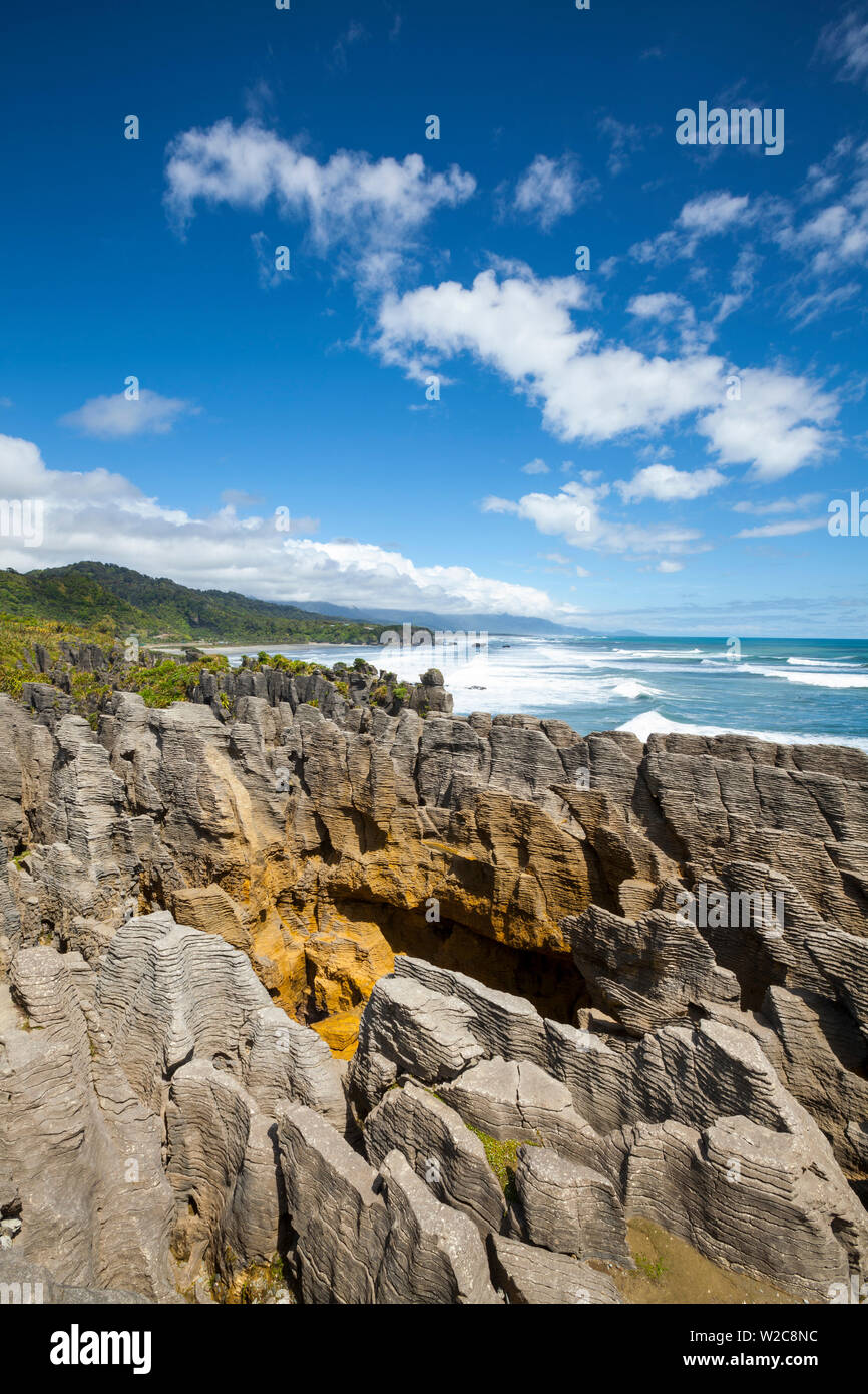 Kalksteinformationen, Punakaiki, West Coast, South Island, Neuseeland Stockfoto