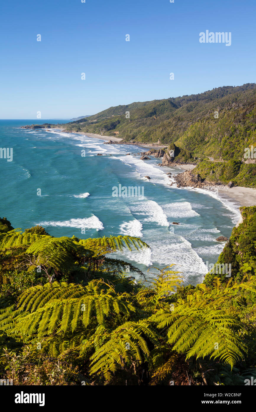 Dramatischen Küstenlandschaft, Punakaiki, West Coast, South Island, Neuseeland Stockfoto
