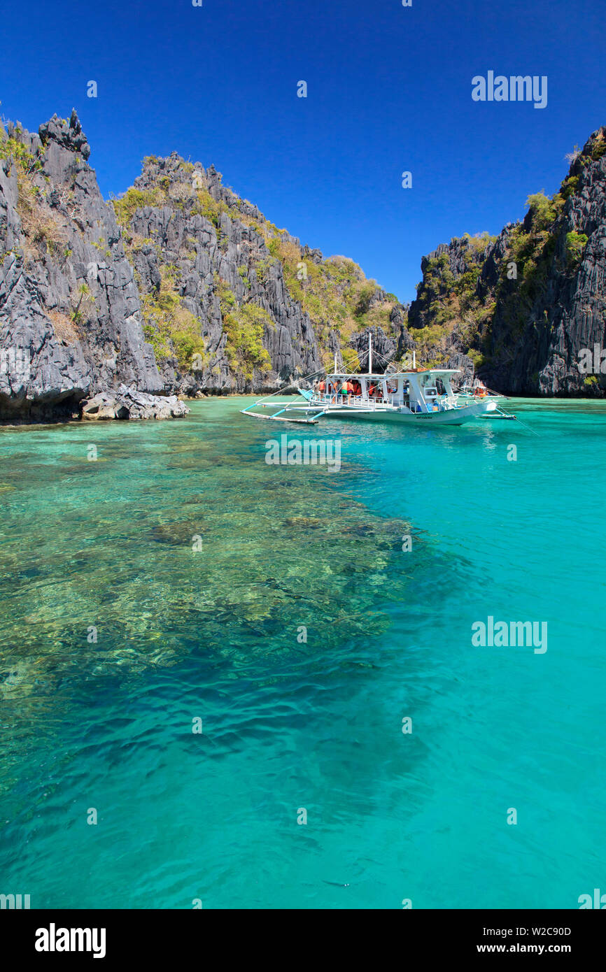 Philippinen, Palawan, El Nido Miniloc Island, grosse Lagune Stockfoto