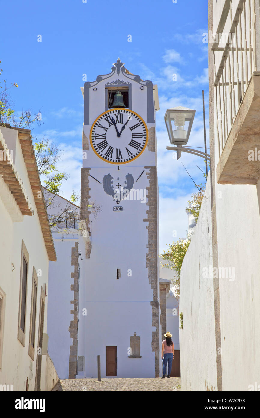 Clock Tower, St. Maria der Schlosskirche, Tavira, Algarve, Algarve, Portugal, Europa Stockfoto