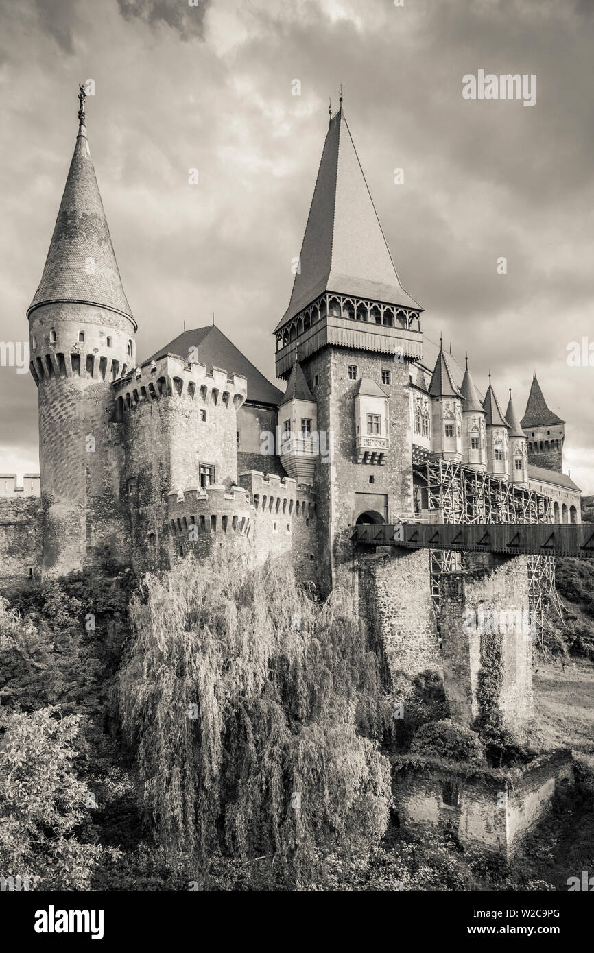 Rumänien, Siebenbürgen, Hunedoara, Corvin Burg, am späten Nachmittag Stockfoto