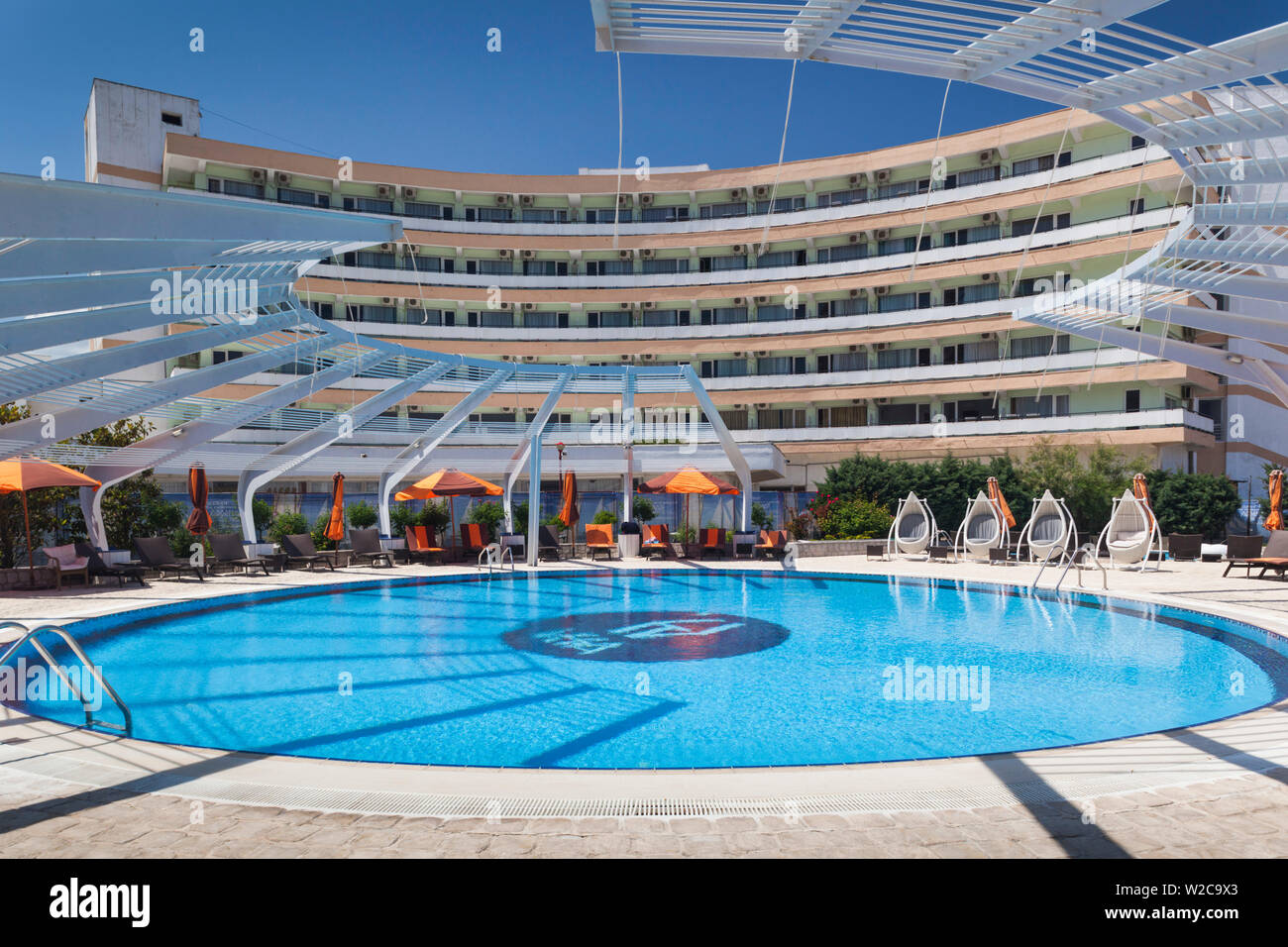 Rumänien, Schwarzes Meer, Mamaia, Vega Hotel, Pool Stockfoto