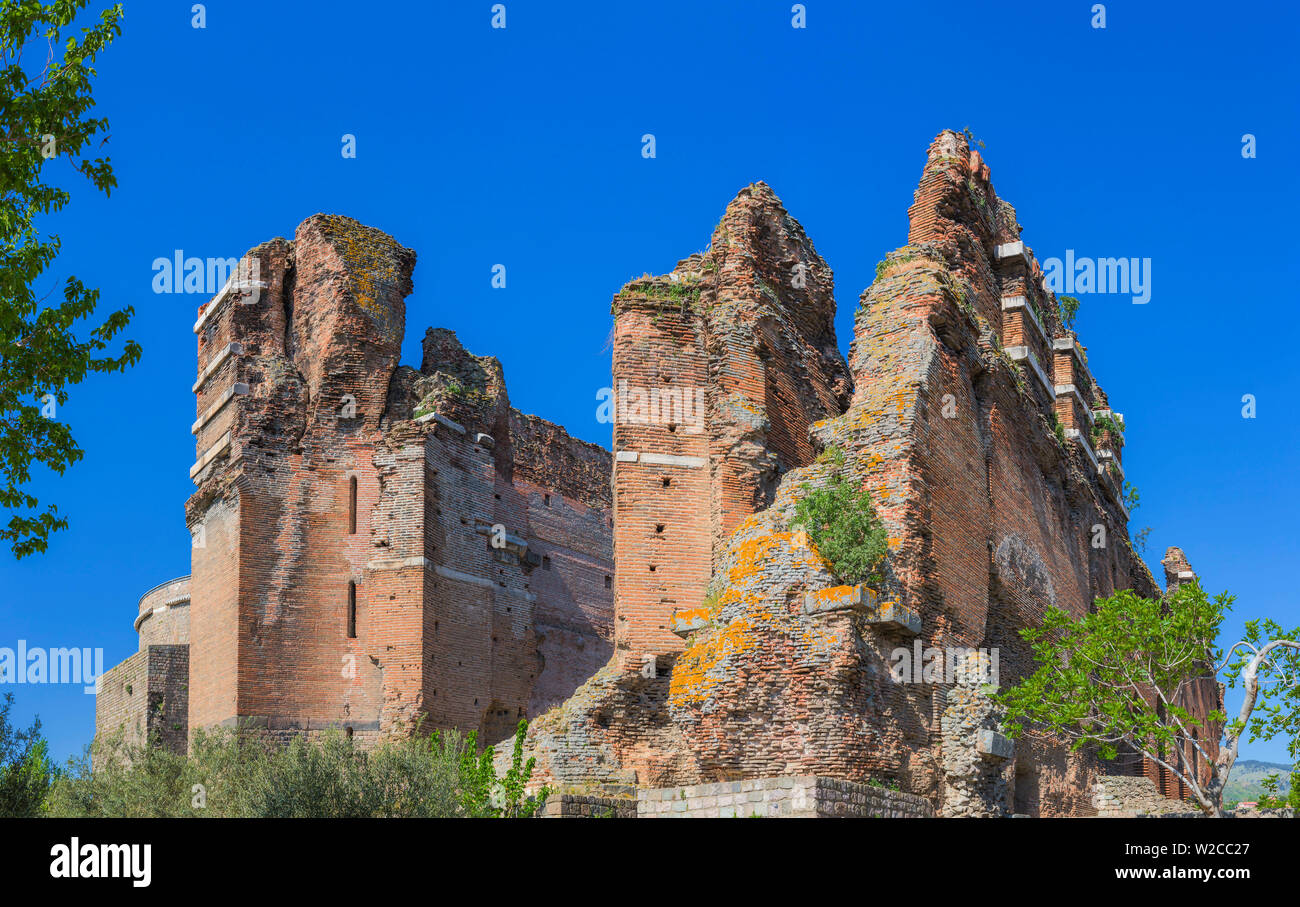 Red Basilika, Tempel der Isis und Serapis, Pergamon, Bergama, Provinz Izmir, Türkei Stockfoto