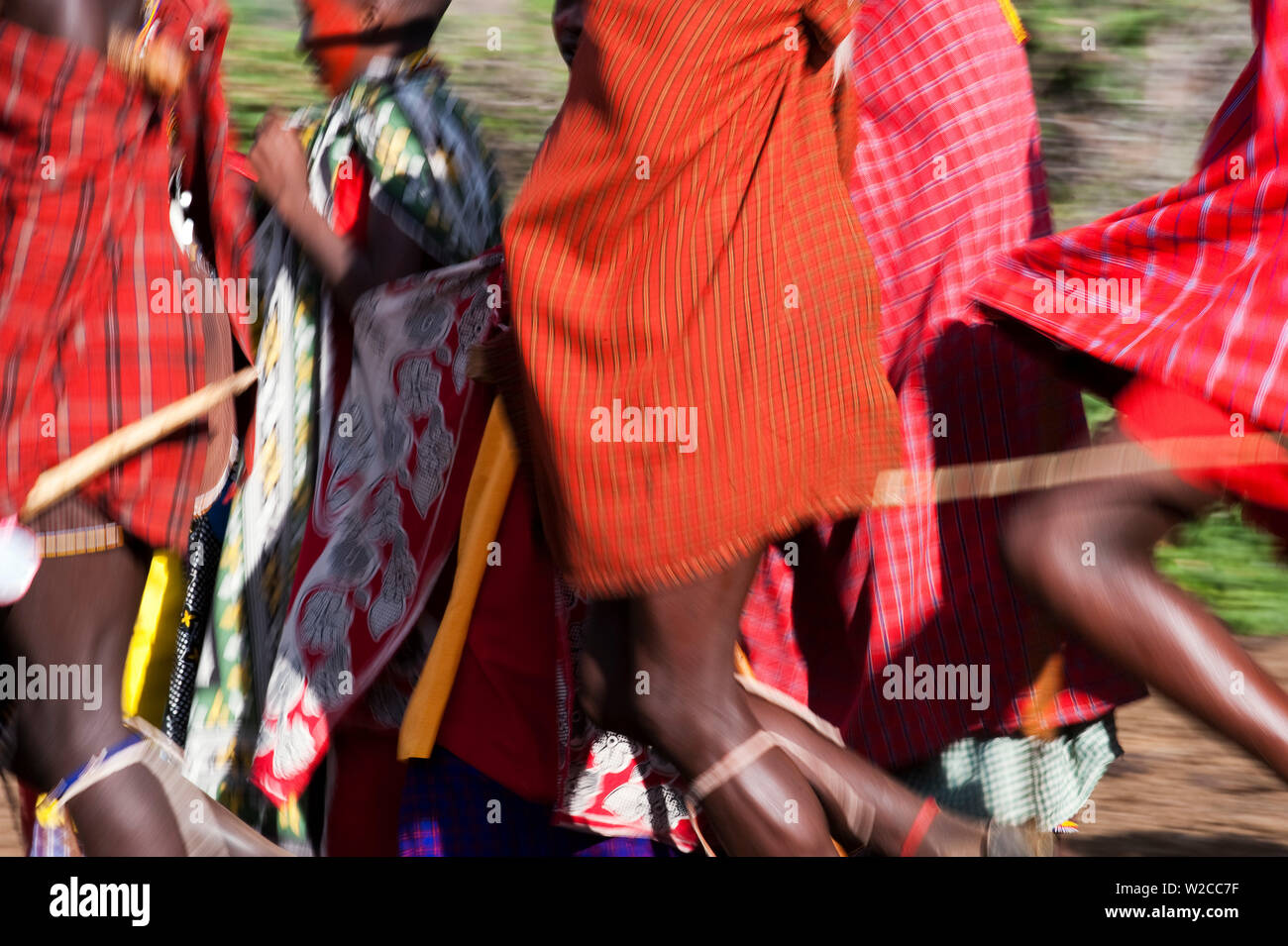 Maasai Tänzer, Loliondo Bereich, in der Nähe der Serengeti, Tansania Stockfoto