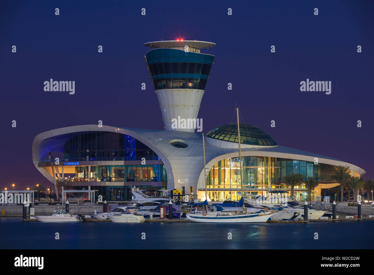 Die Vereinigten Arabischen Emirate, Abu Dhabi, Yas Island, Yas Marina, Cipriani italienisches Restaurant Stockfoto