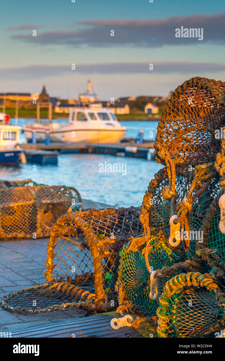 Großbritannien, Schottland, Argyll und Bute, Islay, Port Ellen, Loch Leodamais, Hummer Töpfe Stockfoto