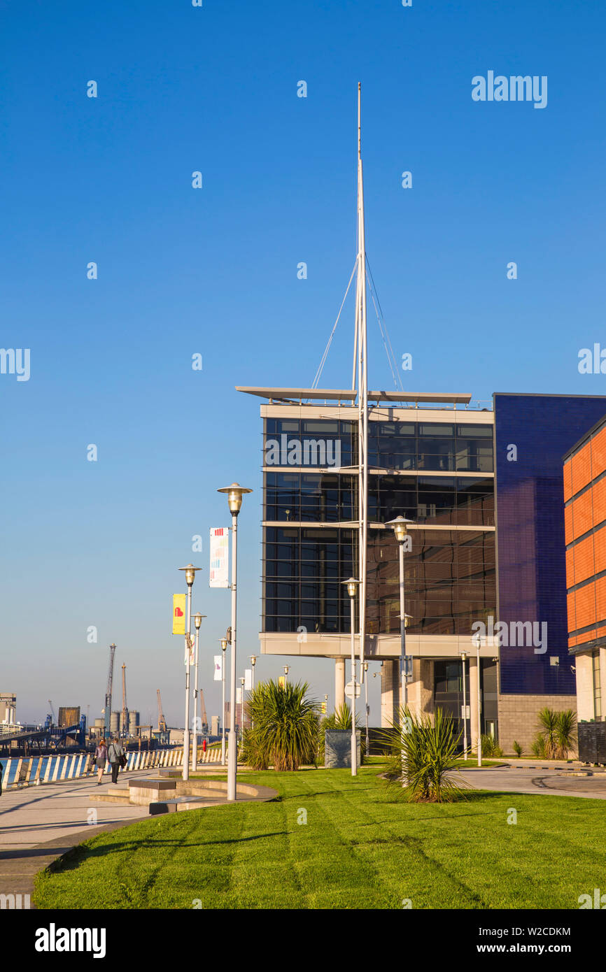 Großbritannien, Nordirland, Belfast, die SSE-Arena, früher bekannt als die Odyssey Arena und W 5 Wissenschaft und Discovery Center bekannt sind. Stockfoto