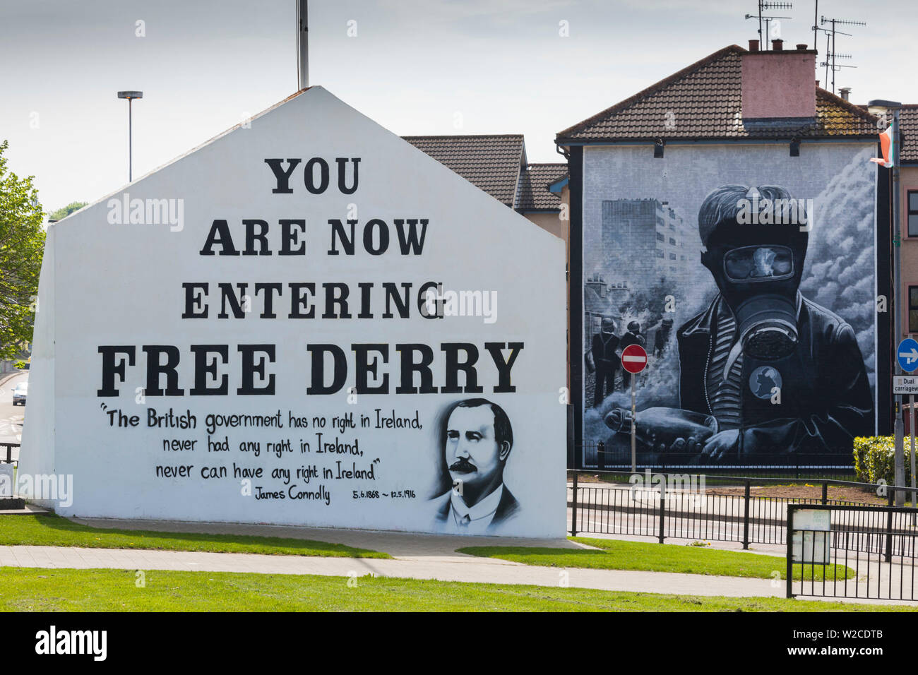 UK, Nordirland, Derry, County Londonderry Bogside Bereich, republikanische politische Zeichen für Free Derry, freie Derry Ecke Stockfoto