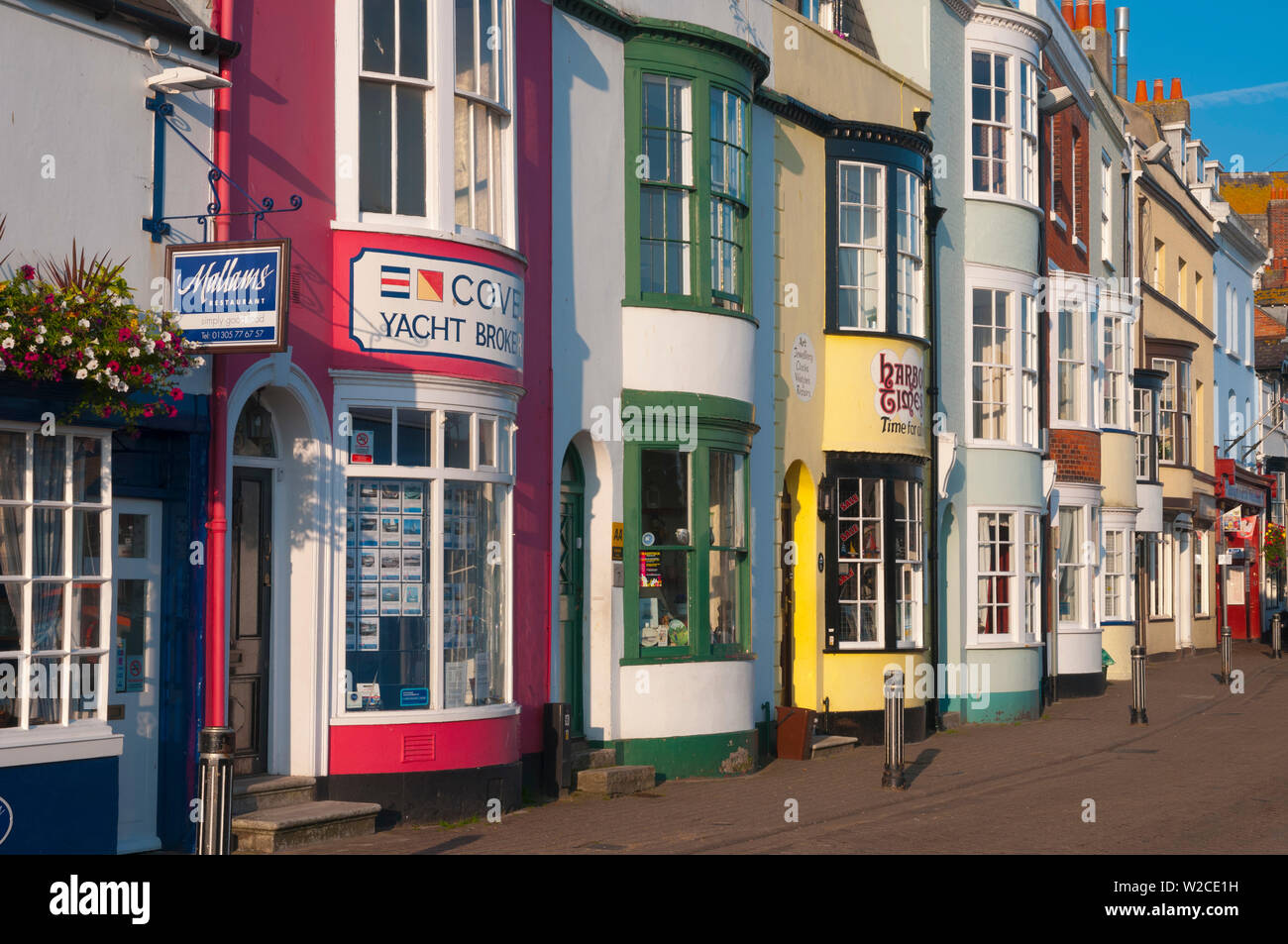 UK, Dorset, Jurassic Coast, Weymouth, Trinity Straße gegenüber Custom House Quay Stockfoto