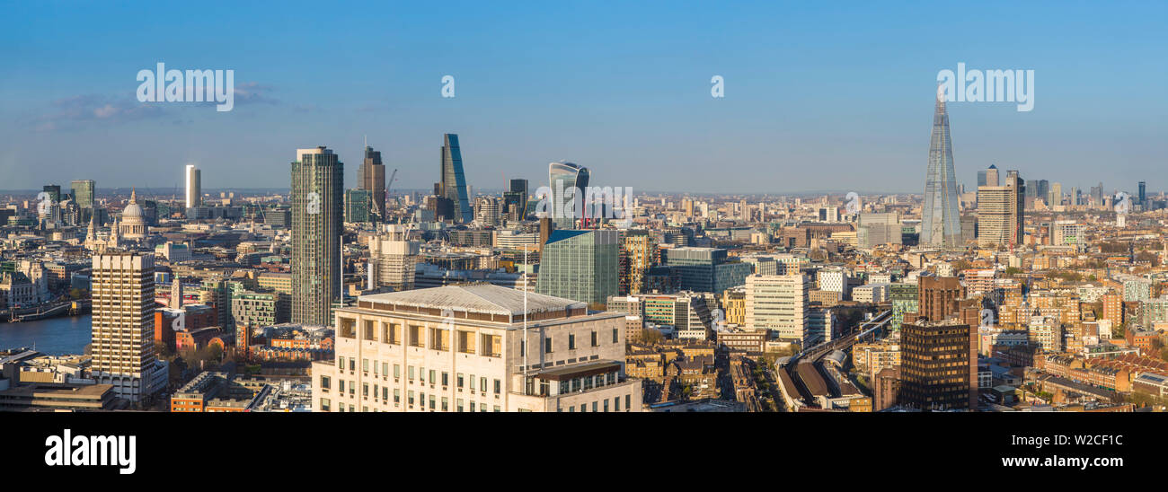 Der Shard und Stadt der Skyline von London, England, Großbritannien Stockfoto