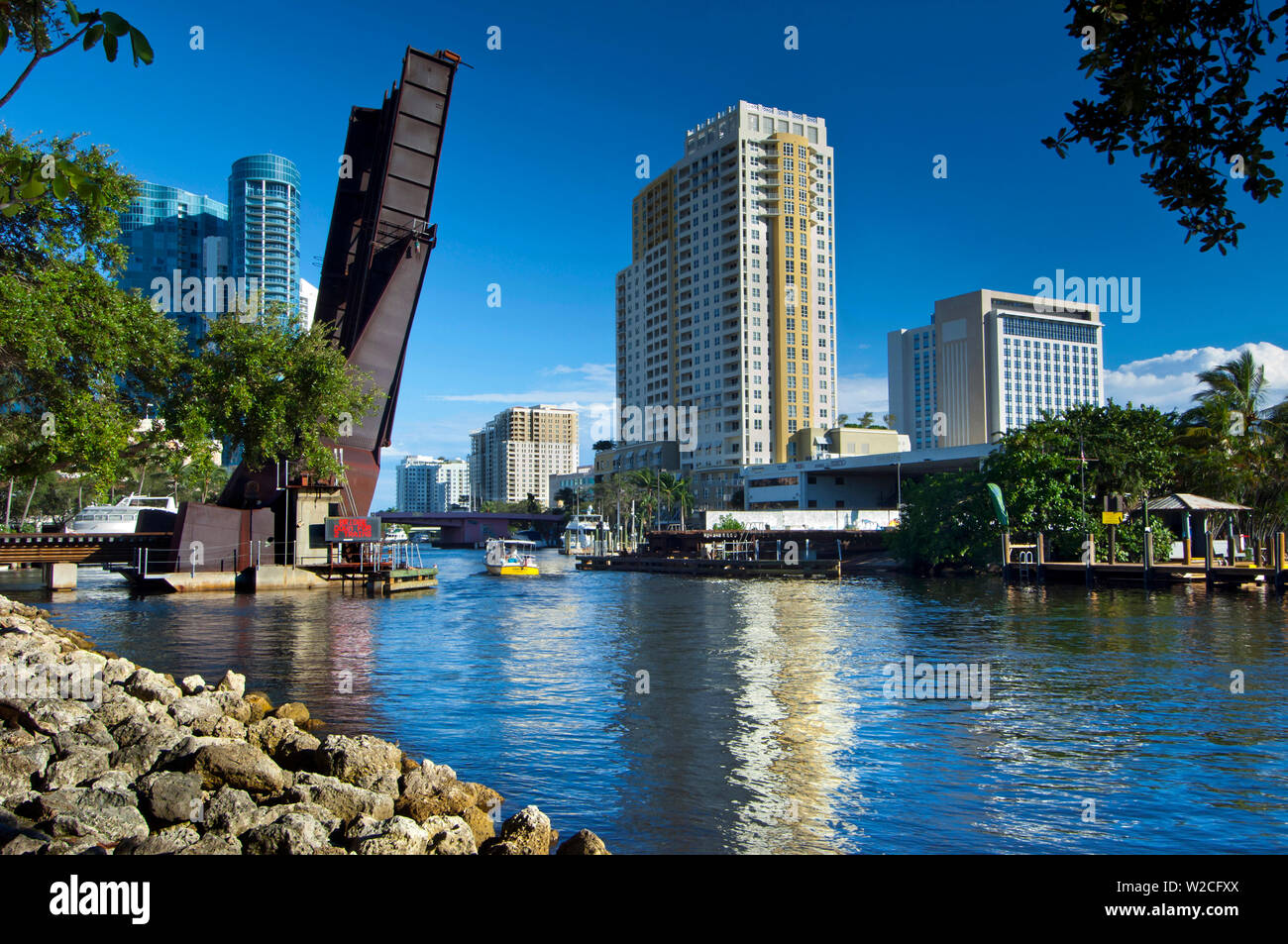 Florida, Fort Lauderdale, Riverwalk, Eisenbahnbrücke, New River Stockfoto