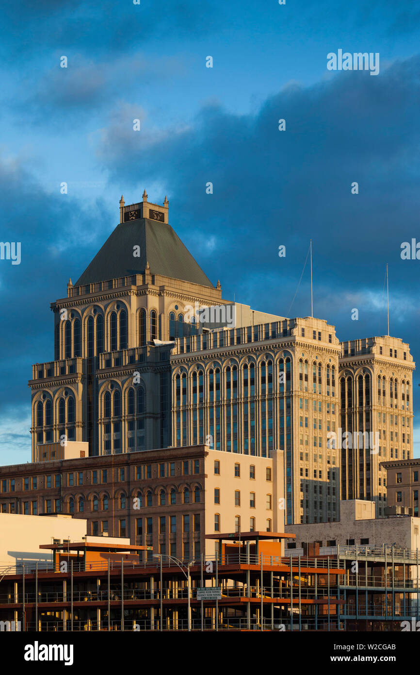 USA, North Carolina, Greensboro, City Skyline, sunrise Stockfoto