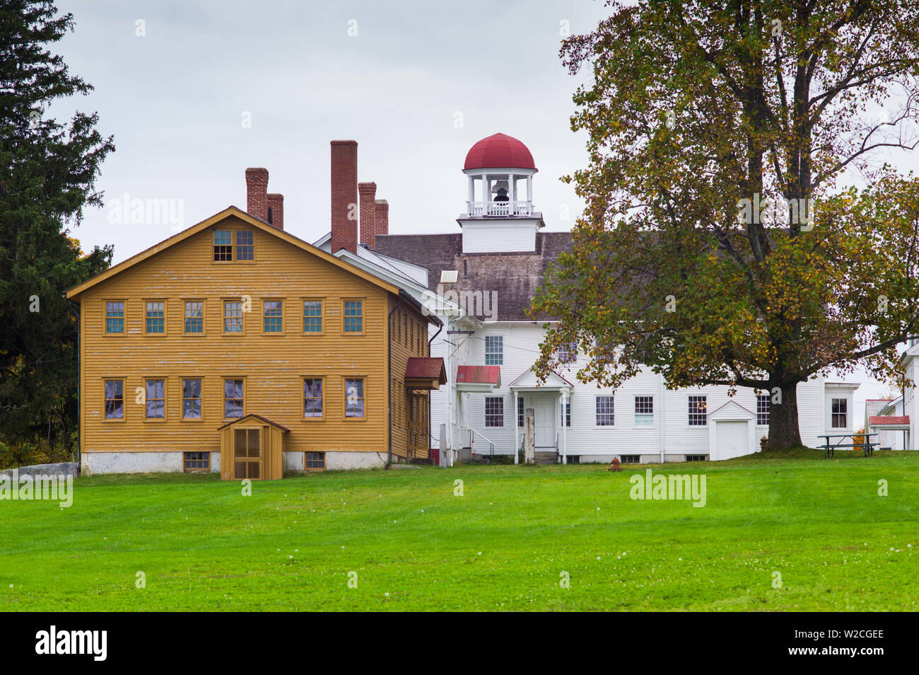 USA, New Hampshire, Canterbury, Canterbury Shaker Village, ehemaliger Shaker religiöse Gemeinschaft, Gebäude Stockfoto