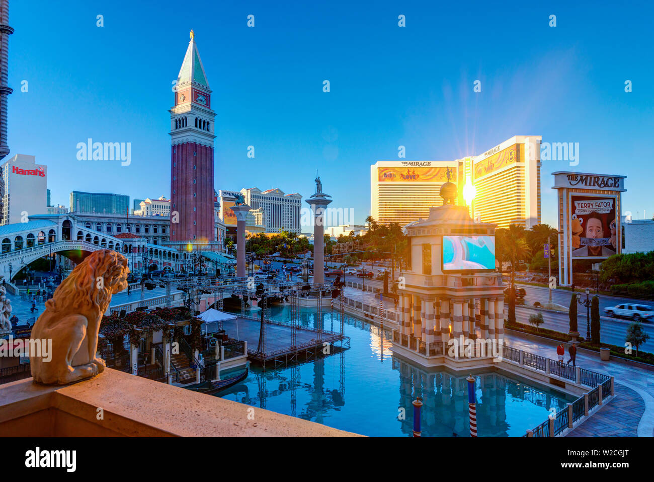 USA, Nevada, Las Vegas, der Streifen, der Venezianischen und der Mirage Stockfoto