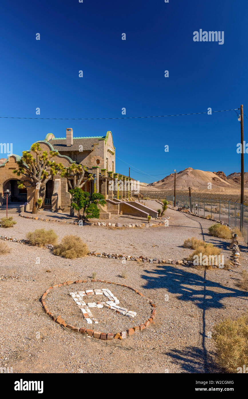 USA, Nevada, rhyolith Geisterstadt, ehemaliger Bahnhof über Las Vegas und Tonopah Eisenbahn Stockfoto