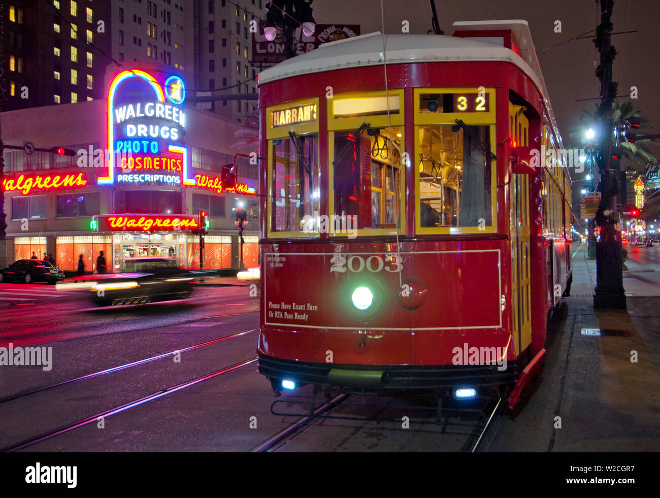 Louisiana, New Orleans, Canal Street, Straßenbahn, Walgreens Drug Store, 1938 Stockfoto