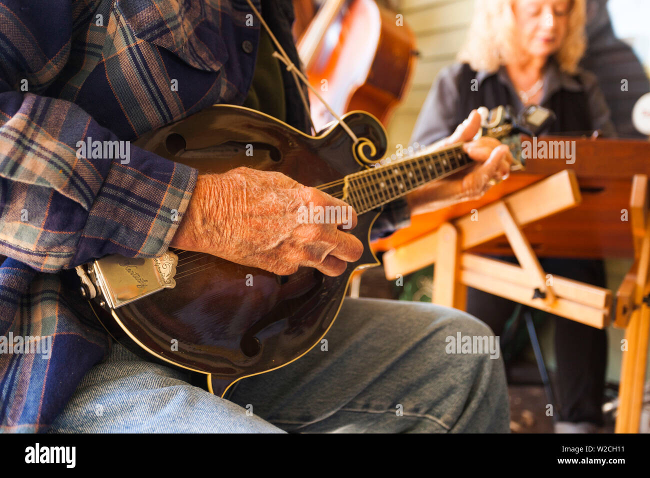 USA, Arkansas, Mountain View, Ozark Mountain Bluegrass-Musiker Stockfoto