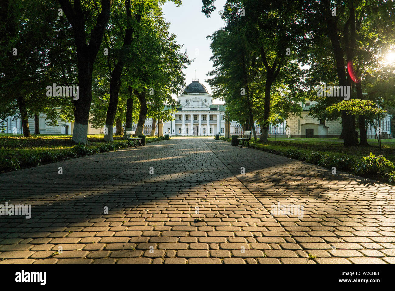 Haupteingang zum Palast in Kachanivka (kachanovka) National Nature Reserve, Tschernigow region, Ukraine Stockfoto