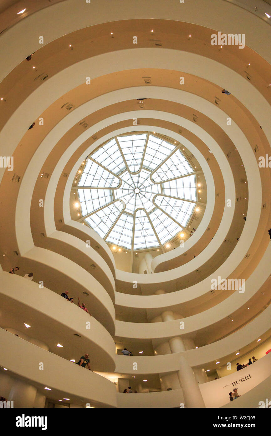 USA, New York City, Manhattan, Upper East Side, Guggenheim Museum Stockfoto