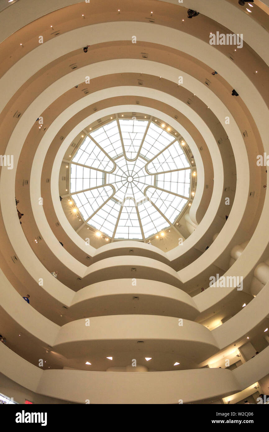 USA, New York City, Manhattan, Upper East Side, Guggenheim Museum Stockfoto