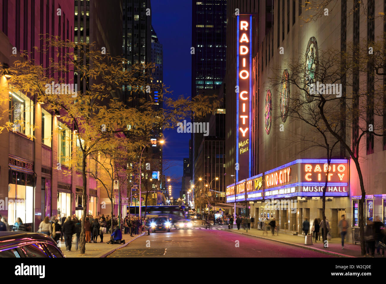 USA, New York City Midtown Manhattan, Rockefeller Center, Radio City Music Hall Stockfoto
