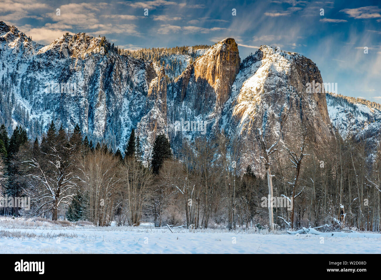 Winter verschneite Landschaft, Yosemite National Park, Kalifornien, USA Stockfoto