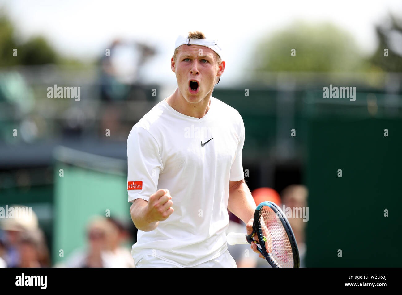 Gauthier Onclin während seinem Match gegen Anton Matusevich in der Jungen singles auf Tag sieben der Wimbledon Championships in der All England Lawn Tennis und Croquet Club, Wimbledon. Stockfoto