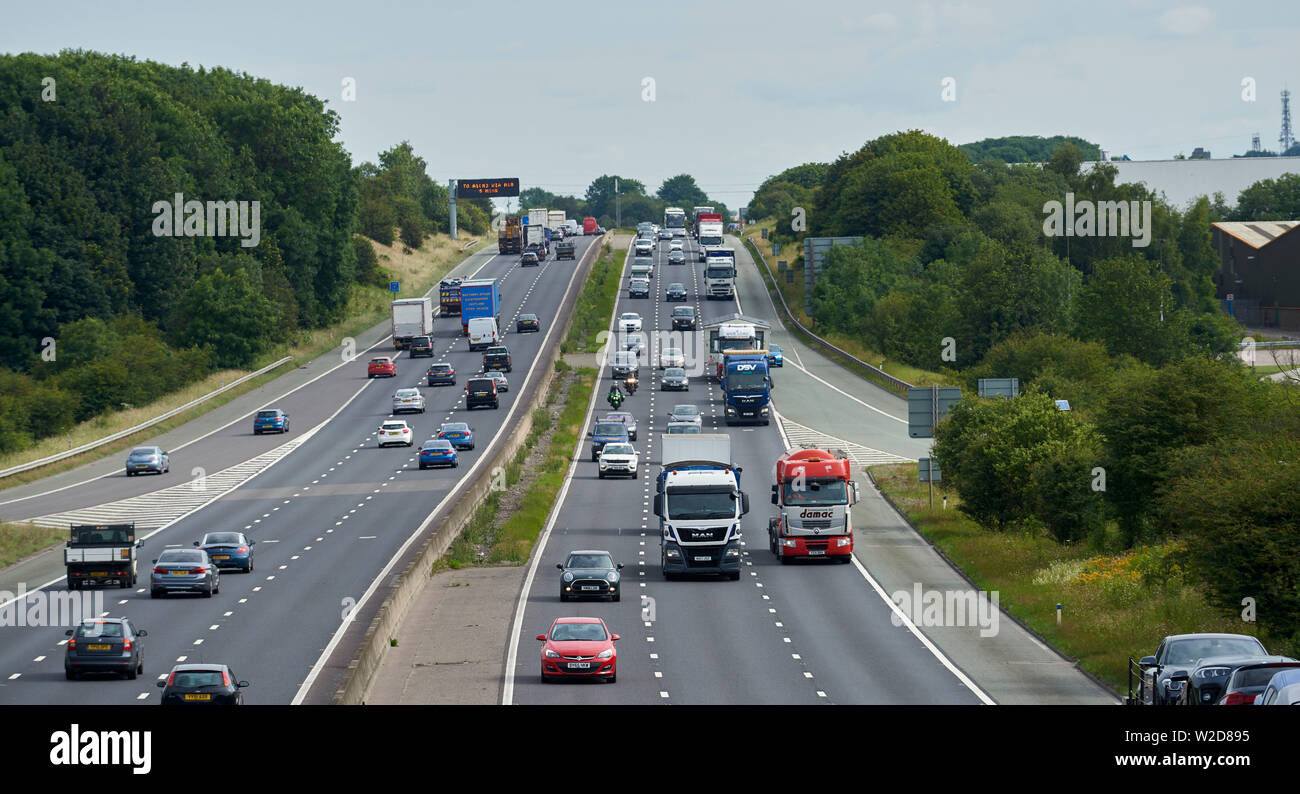 M18 Autobahn zwischen Rotherham & Sheffield, South Yorkshire, Nordengland, Großbritannien Stockfoto