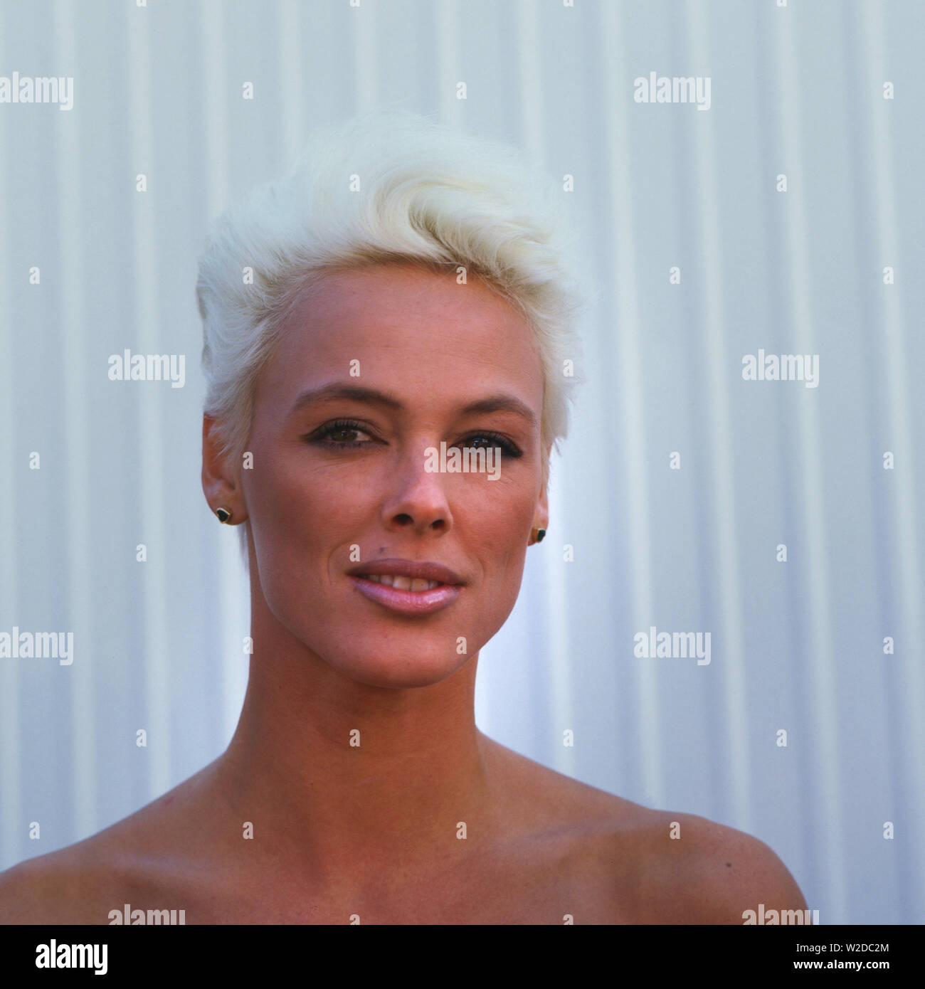 Brigitte Nielsen, dänisches Modell, Plant und Sängerin, Deutschland 1987. Dänische Modell, Schauspielerin und Sängerin Brigitte Nielsen, Deutschland 1987. Stockfoto