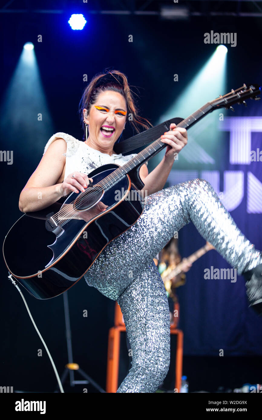 KT Tunstall perfoms live im 2019 Cornbury Festival, tolle Tew, Oxfordshire Stockfoto