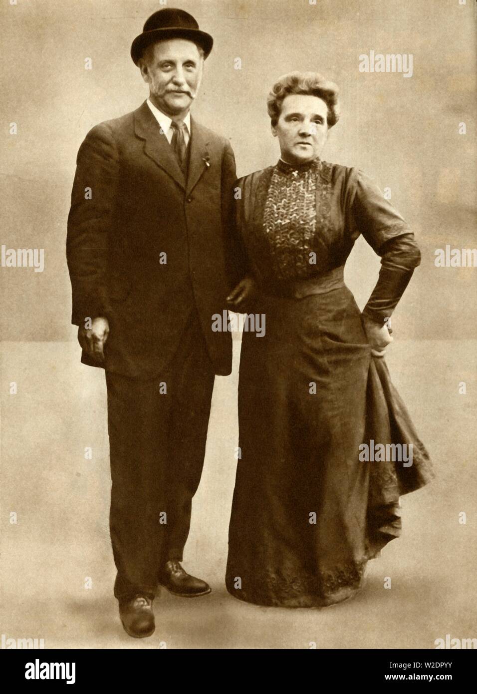 "Mr. und Mrs George Lansbury 1910", (1935). Schöpfer: Unbekannt. Stockfoto